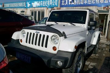三十萬預(yù)算，買什么越野車最好？